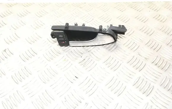Audi A3 S3 8P Front door interior handle 8P3867020