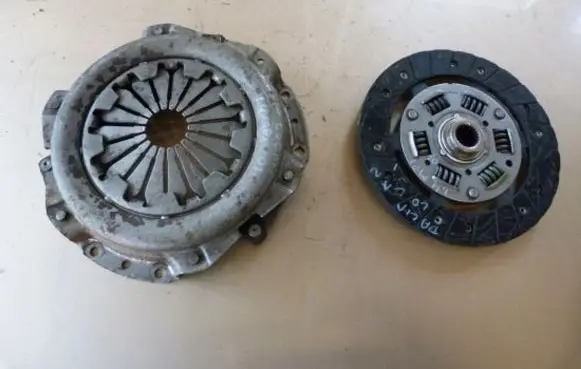 Dacia Logan I Clutch pressure plate 
