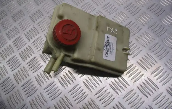 Citroen Xsara Power steering fluid tank/reservoir