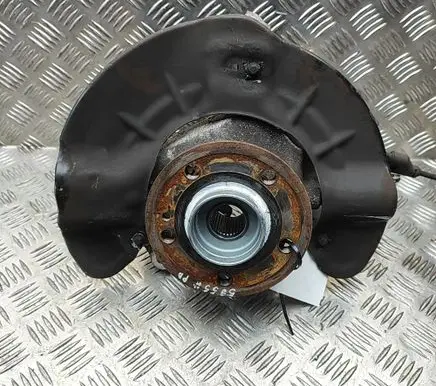 Mercedes-Benz GLB x247 Front wheel hub A2473320200