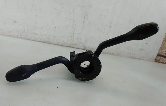 Volkswagen Polo III 6N 6N2 6NF Wiper turn signal indicator stalk/switch 6N0953503D