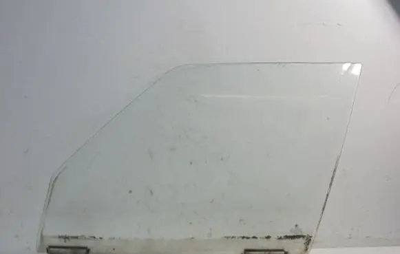 Skoda Felicia II Front door window glass four-door 6U0845021