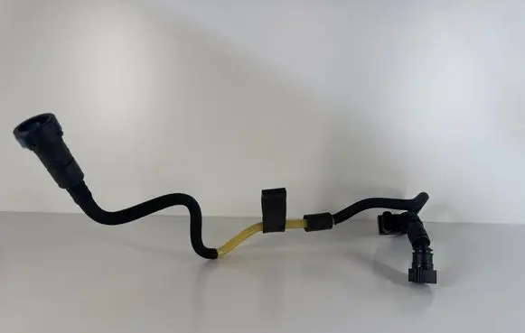 Fuel return line/hose