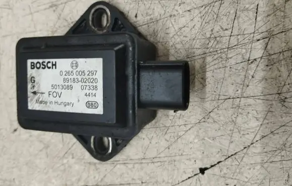 Toyota Avensis T250 ESP acceleration yaw rate sensor 8918302020 5013089 0265005297