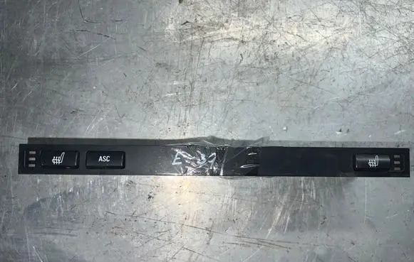 BMW 5 E39 Seat heating switch 61318373712 110187 081199