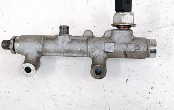 Audi Q5 SQ5 Fuel main line pipe 059130089BT 05A906051