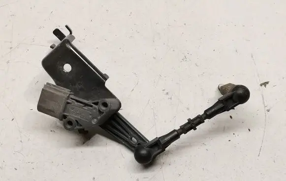Audi A8 S8 D5 Headlight/headlamp level sensor 4N0941286B