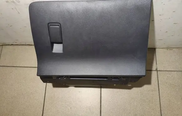 Peugeot 208 Glove box 9672847480 98288155ZD