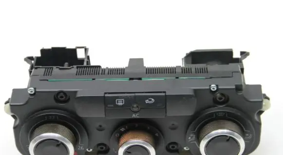 Volkswagen Tiguan Air conditioner control unit module 5M2820045A