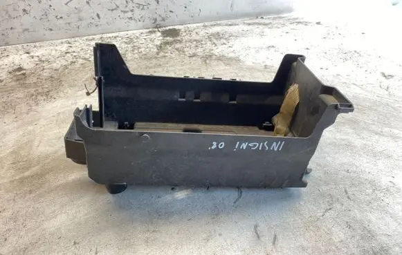 Opel Insignia A Battery box tray 13255614