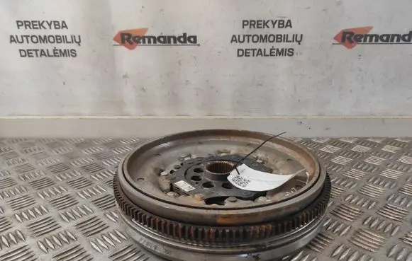 Audi TT TTS RS Mk3 8S Flywheel 05L105266J