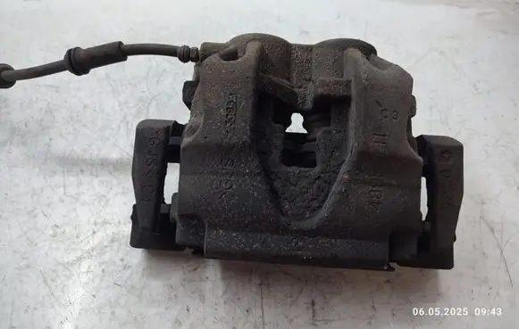 Mercedes-Benz ML W166 Front brake caliper