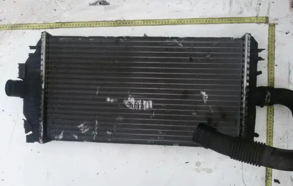 Renault Laguna I Intercooler radiator A335I600P30