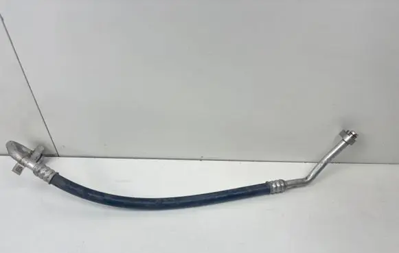 Air conditioning (A/C) pipe/hose