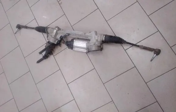 Opel Astra J Steering rack 78051177251