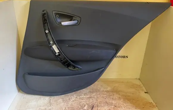 BMW 1 E81 E87 Rear door card panel trim 7067959 10628510