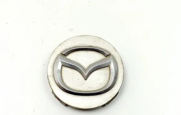 Mazda 6 R20 wheel hub/cap/trim 