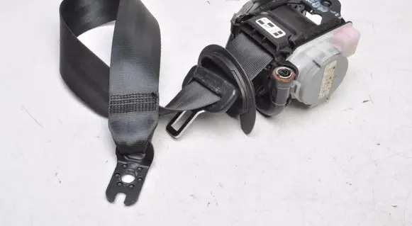 Seat Leon (5F) Front seatbelt 5F4857706A