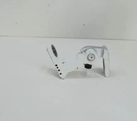 Audi A8 S8 D4 4H Rear door lower hinge 4H0831401A