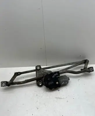 Volvo XC70 Front wiper linkage and motor 31333456 3397021528 0603133