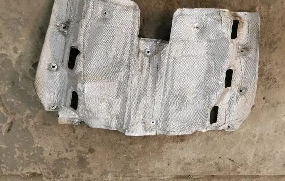 Audi Q5 SQ5 Exhaust heat shield 06L145722S
