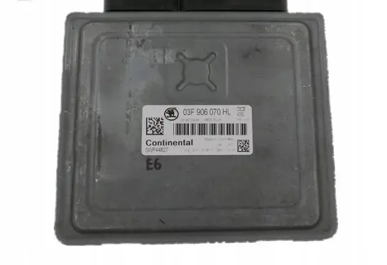 Skoda Fabia Mk2 (5J) Engine control unit/module 03F906070HL 5WP44827