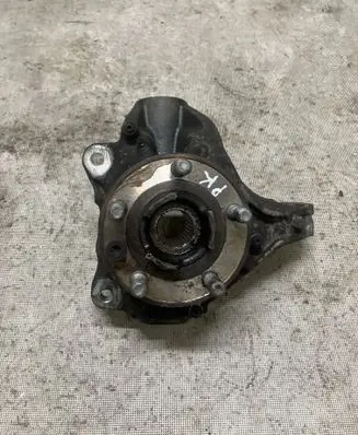 Land Rover Discovery Sport Front wheel hub spindle knuckle