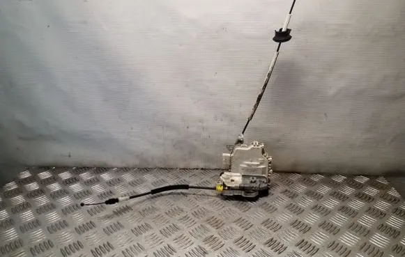 Audi Q5 SQ5 Rear door lock 8K0839015C