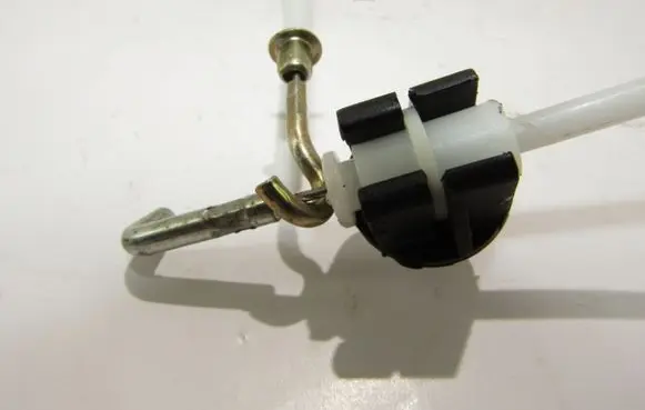Audi A6 S6 C4 4A Rear door lock 8D0839015A