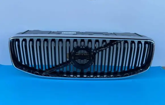 Volvo XC60 Front bumper upper radiator grill 31457463