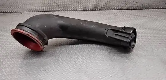 Volvo V60 Intercooler hose/pipe 30774692