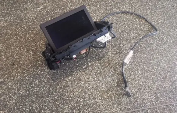 Peugeot 3008 I Screen/display/small screen 96735367ZD