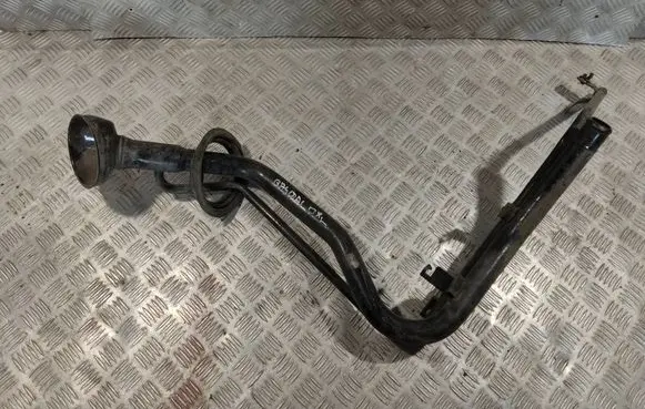 Nissan Qashqai Fuel tank filler neck pipe 