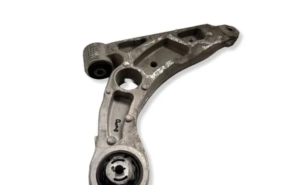Jeep Cherokee Front lower control arm/wishbone P68285991AE