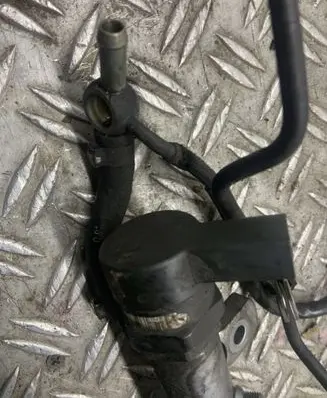 Mercedes-Benz B W245 Fuel main line pipe
