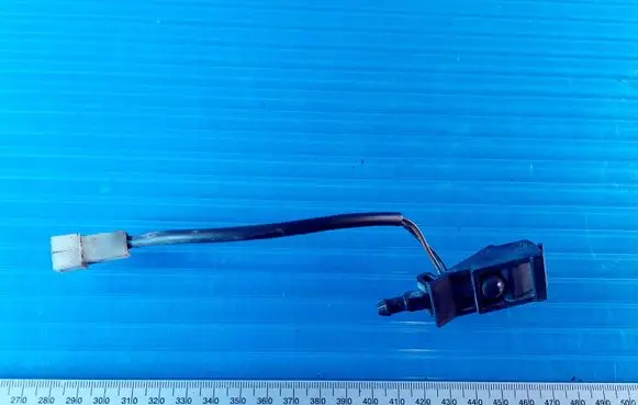 Volkswagen Transporter - Caravelle T5 Windshield washer spray nozzle 6E0955986A