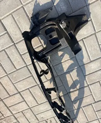 BMW X6 E71 Fender mounting bracket 7157990