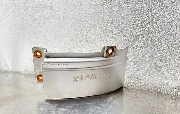 Opel Zafira A Rear/tail light trim molding 90580803 8062860