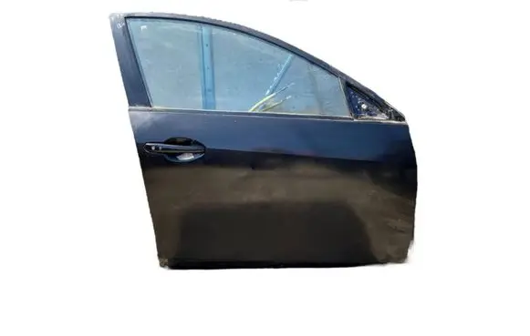 Mazda 3 II Front door