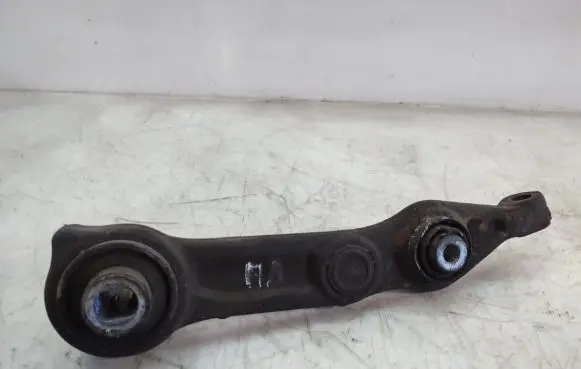 Mercedes-Benz CLS C219 Front control arm
