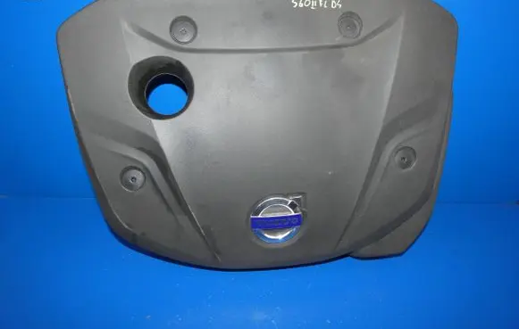 Volvo S60 Engine cover (trim)