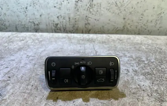 Volvo V60 Light switch 30739456 10096705 140905A