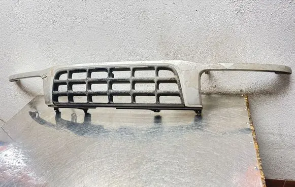 Opel Frontera B Front grill 07059827 8971445120