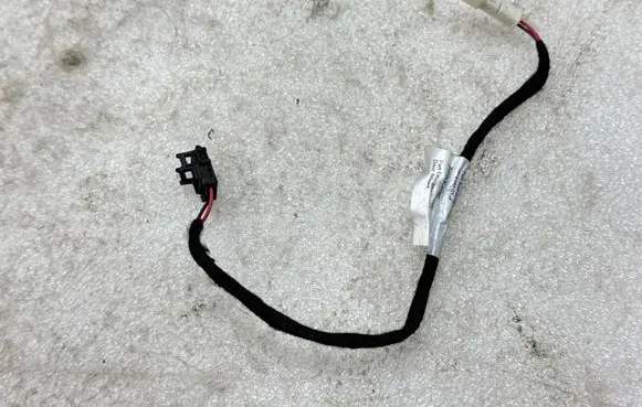 Tesla Model X Rear door interior light 161648301A 20230704 083000