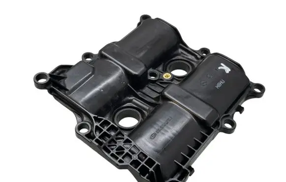 Subaru Forester SK Rocker cam cover 