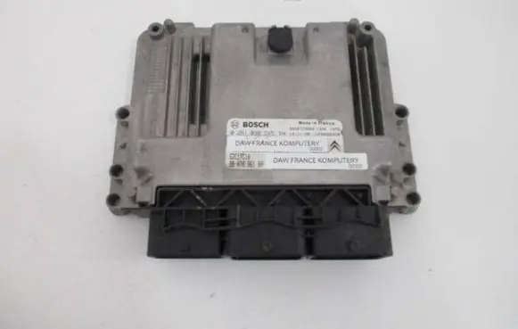 Peugeot 208 Engine control unit/module 0281030545 9807886180 9666729680