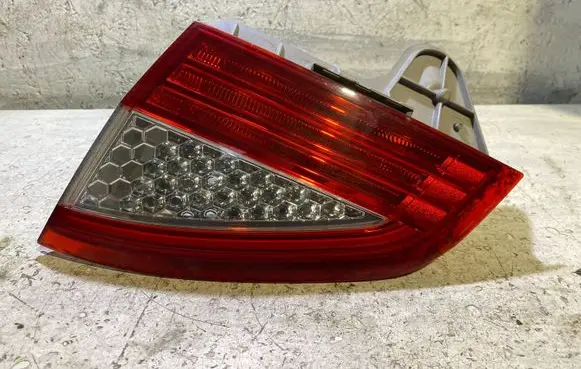 Ford Mondeo MK IV Tailgate rear/tail lights 7S7113A602 037A