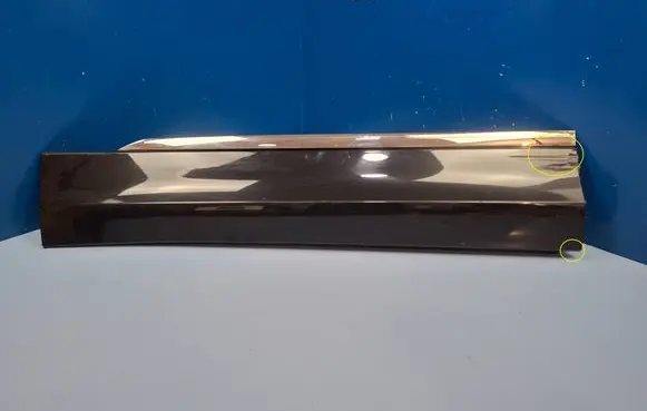 Volkswagen Tiguan Front door trim (molding) 5NA854939M