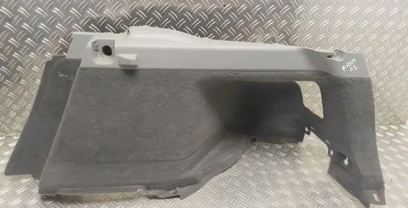 Trunk/boot lower side trim panel