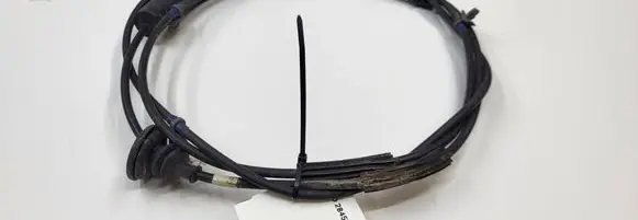 Nissan Leaf I (ZE0) Engine bonnet/hood lock release cable